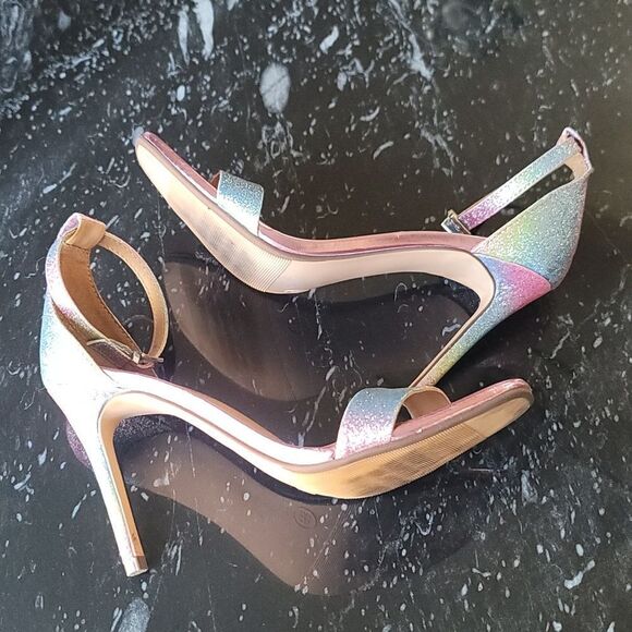 WILD PAIR BETHIE2 RAINBOW GLITTER BREATHABLE BESTIE SQUARE TOE SANDAL - Picture 13 of 16